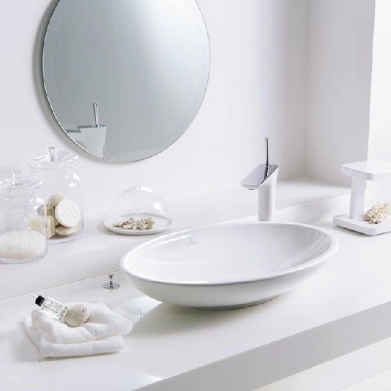 Lavoar pe blat Villeroy & Boch, Loop & Friends, oval, 63 cm, cu preaplin, alb