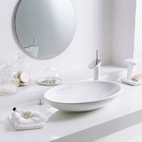 Lavoar pe blat Villeroy & Boch, Loop & Friends, oval, 63 cm, cu preaplin, alb